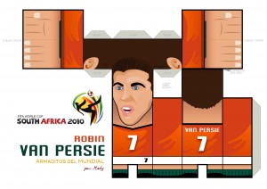 Papercraft del Futbolista Robin Van Persei. Manualidades a Raudales.